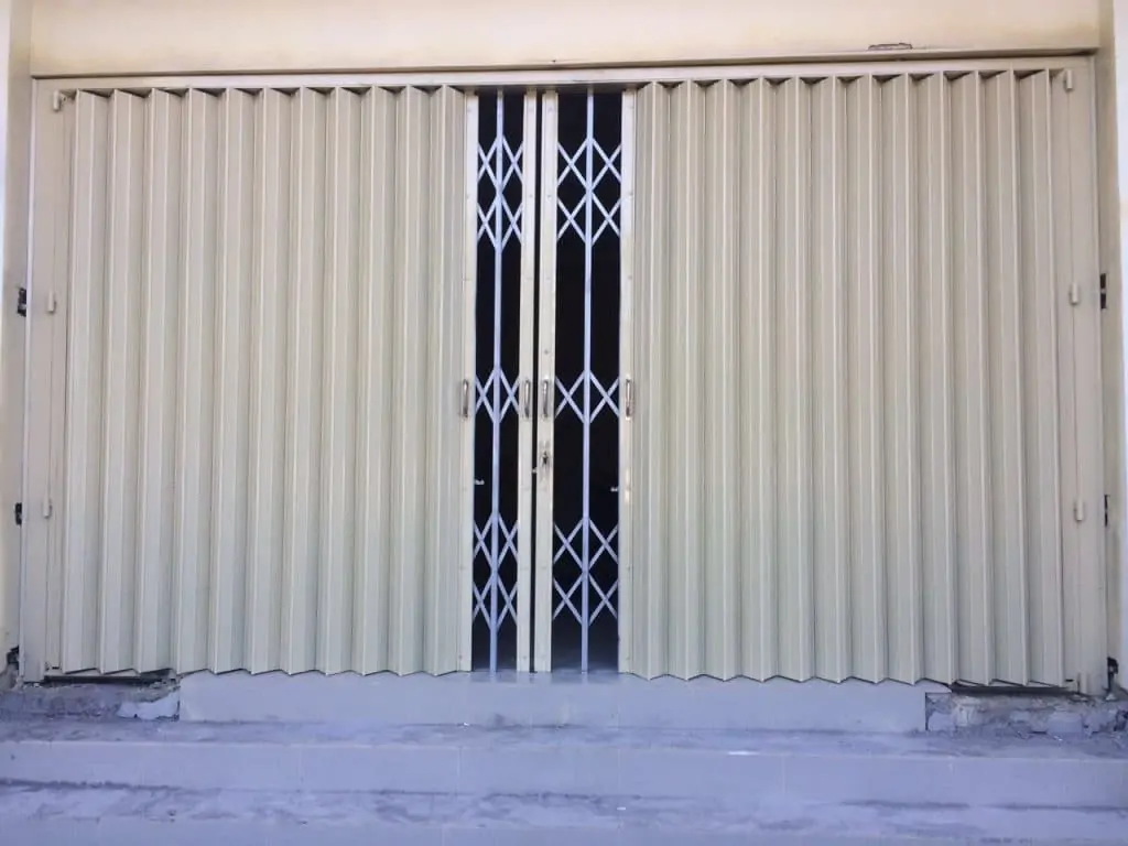 pintu-harmonika-situbondo pintu harmonika situbondo