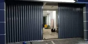 Jual Pintu Harmonika Barito Utara: Aman, Cepat, dan Terpercaya di RedjoSteel.com images 8 300x150 - Jual Pintu Harmonika Barito Utara: Aman, Cepat, dan Terpercaya di RedjoSteel.com