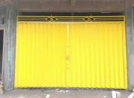 pintu harmonika kapuas hulu